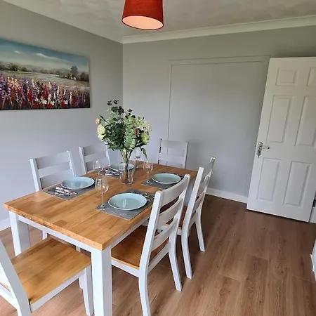 Casa vacanze Away From In 4 Bed *
