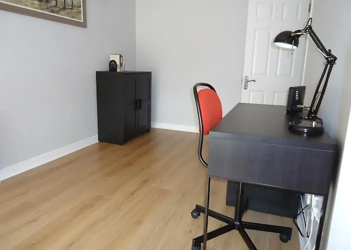 Holiday home Away From In 4 Bed *