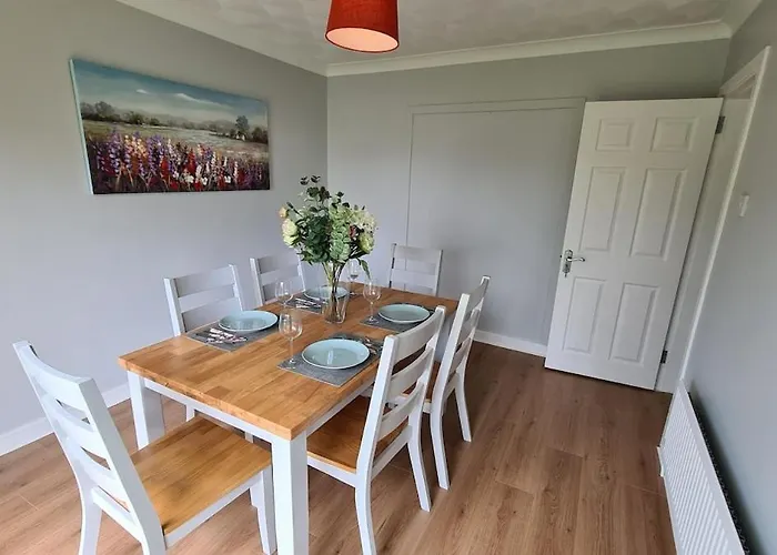 Holiday home Away From In 4 Bed *